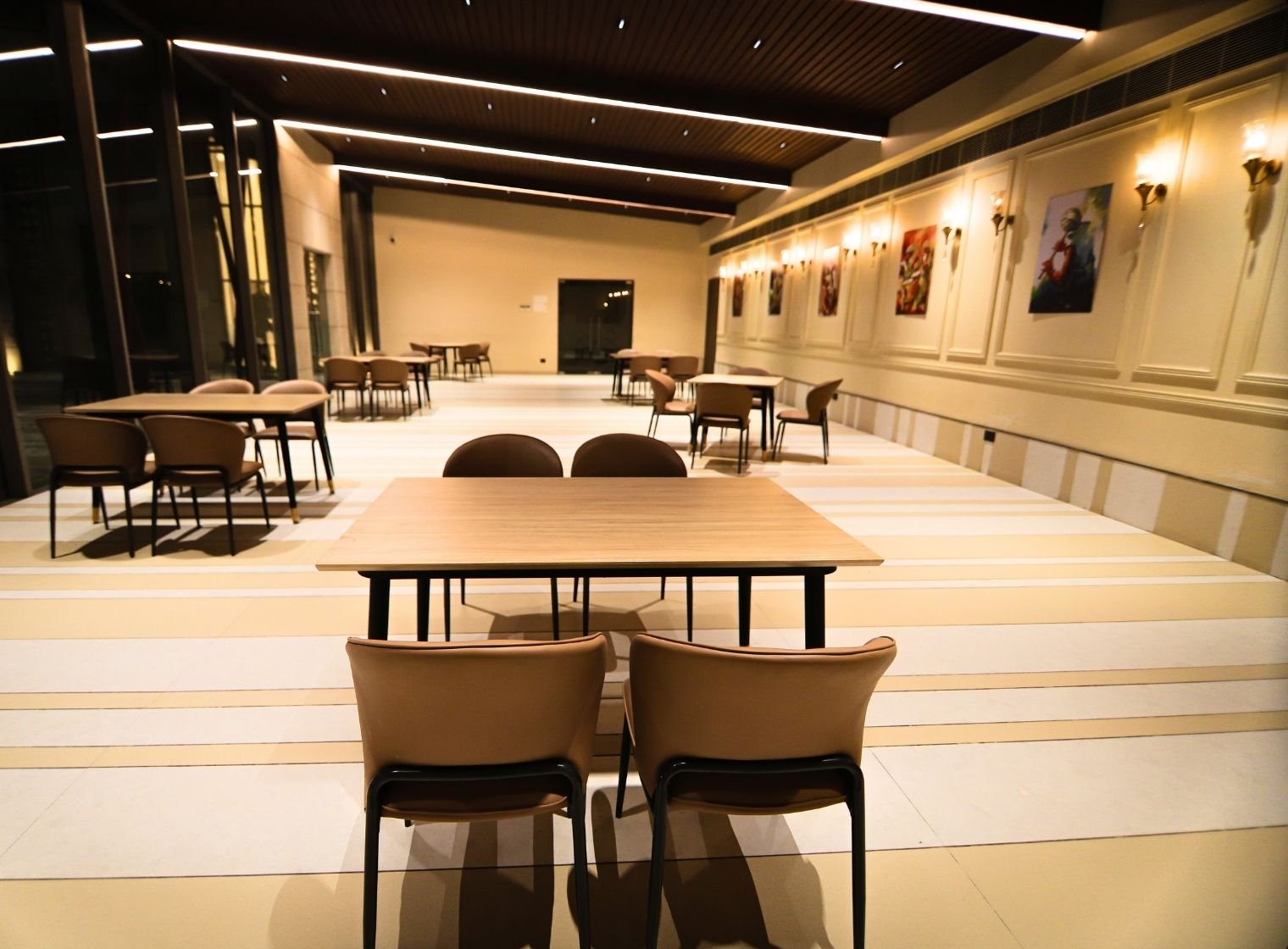 Dining hall space (3)