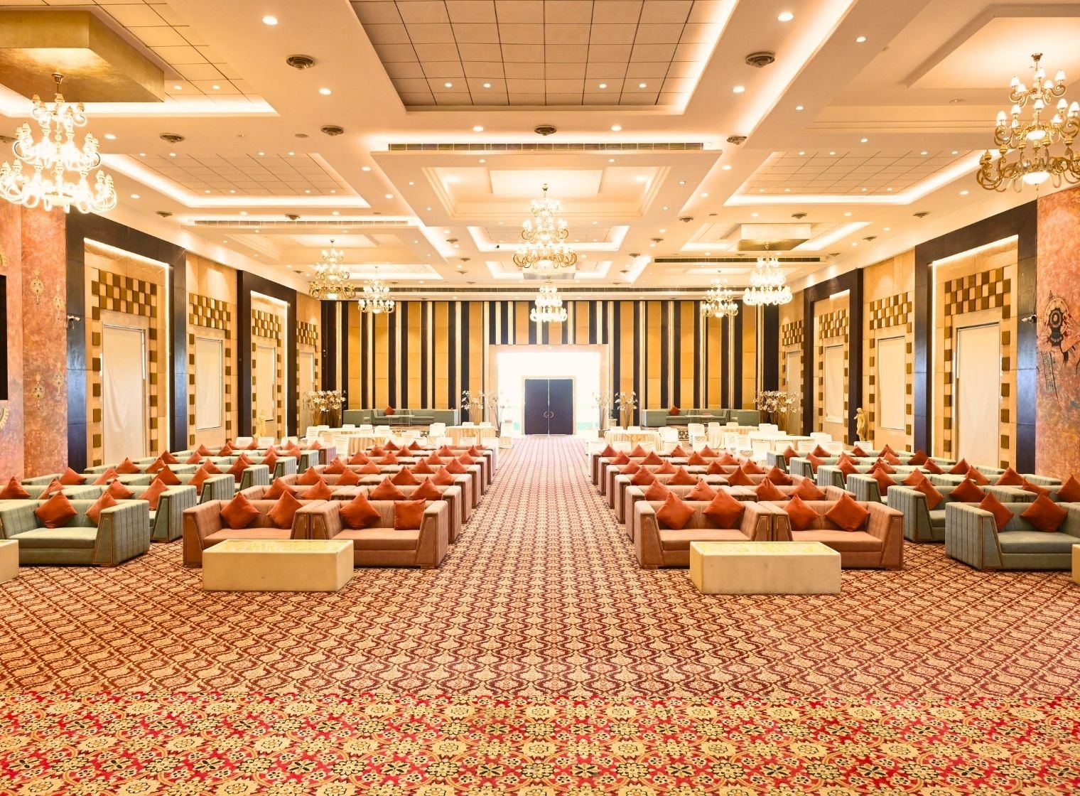 ballroom space (1)